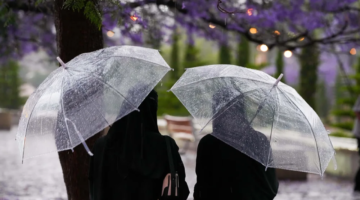 تغير جوي مفاجئ أمطار رعدية وسيول تضرب الرياض والقصيم والشرقية